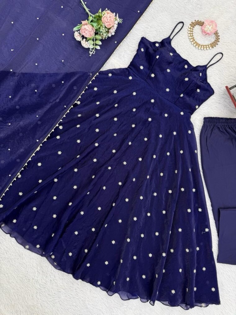 Sleeveless Fendy Silk Anarkali