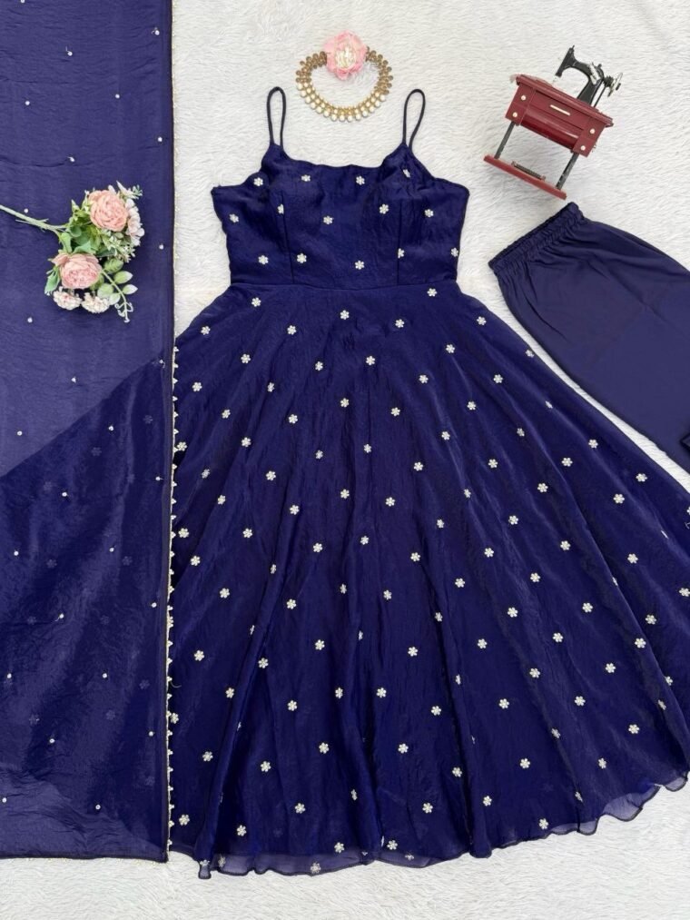 Sleeveless Fendy Silk Anarkali